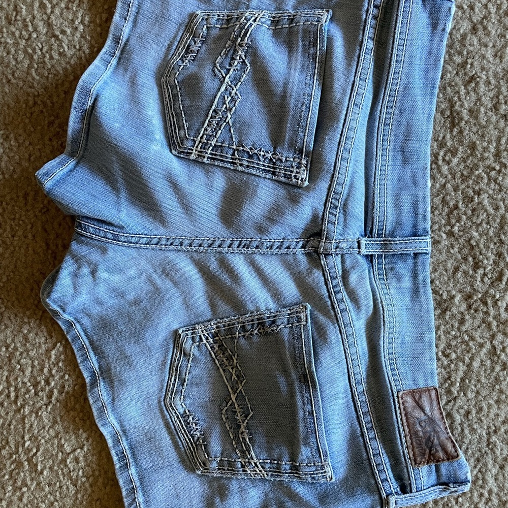 BKE SABRINA SHORTS